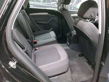 Audi Q5 40 TDI — photo 6