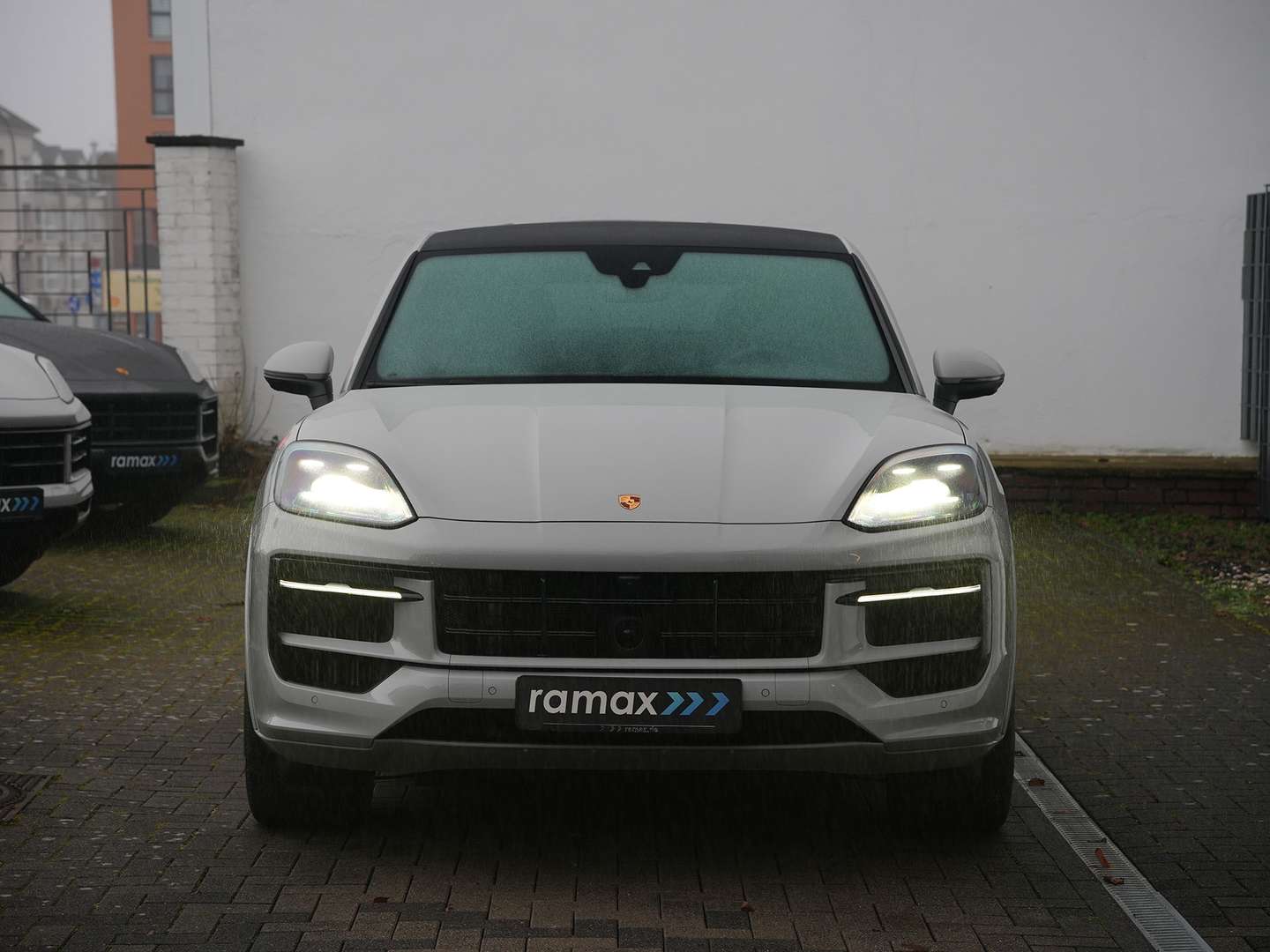 Porsche Cayenne II E-Hybrid - 2024 - Joinsteer - #3