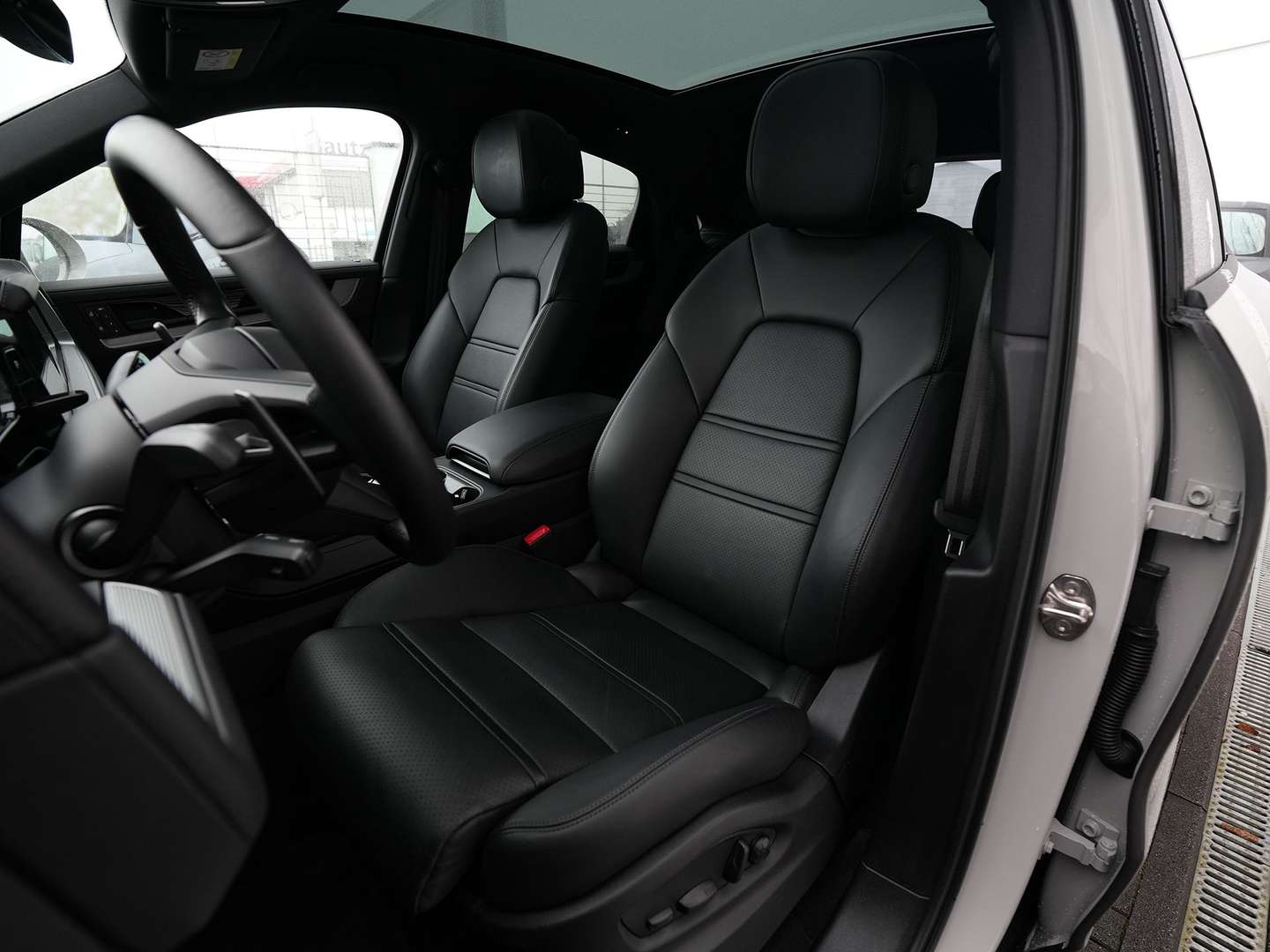 Porsche Cayenne II E-Hybrid - 2024 - Joinsteer - #5