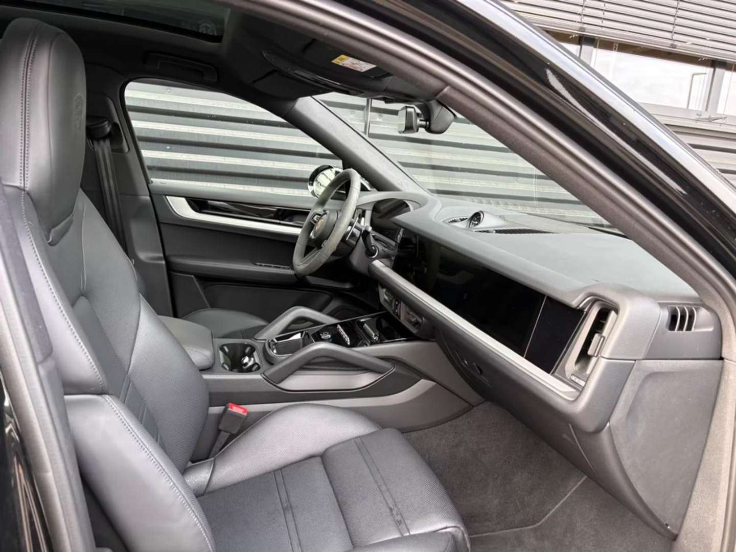 Porsche Cayenne II E-Hybrid - 2024 - Joinsteer - #10