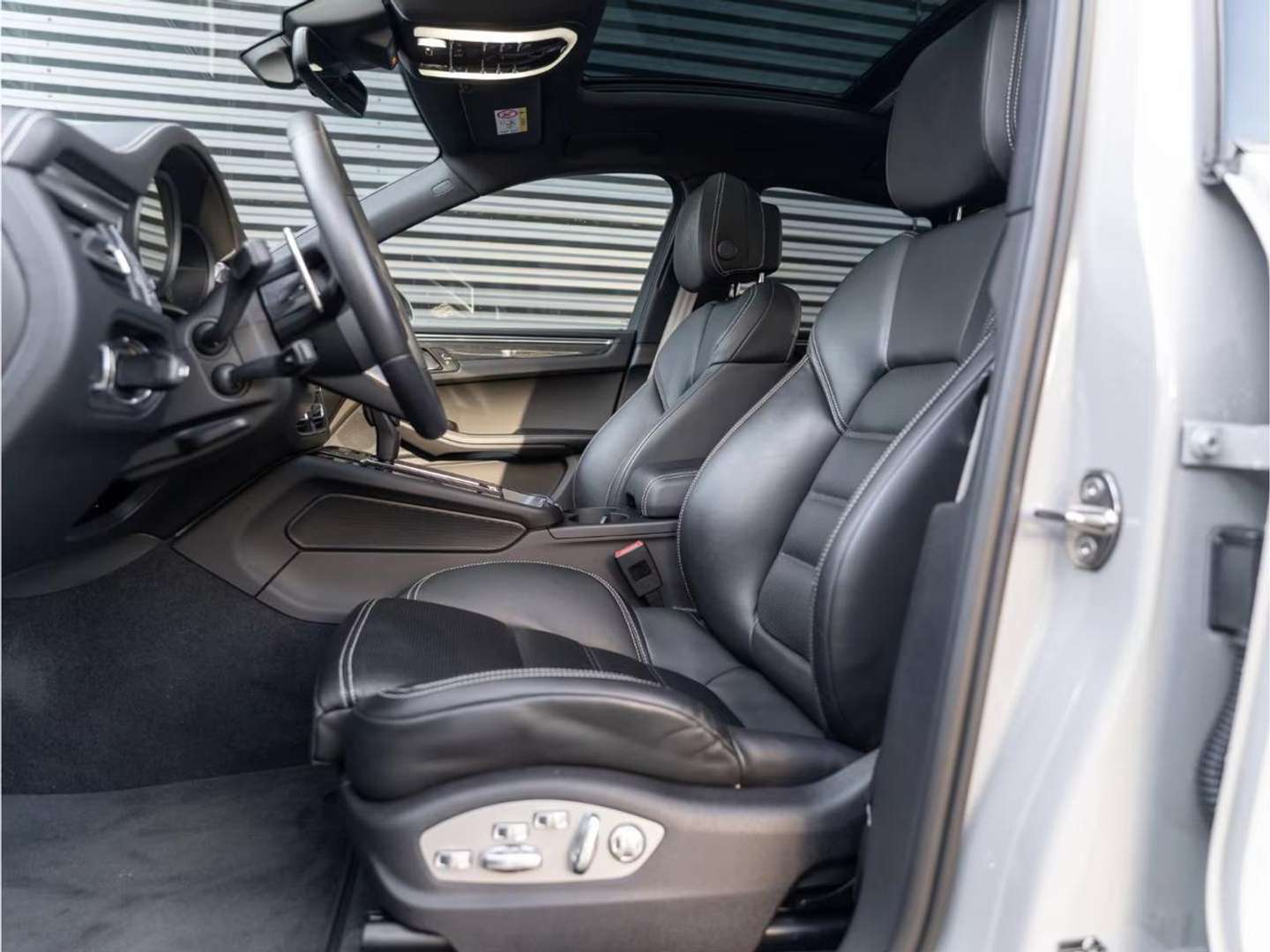 Porsche Macan I T - 2024 - Joinsteer - #10