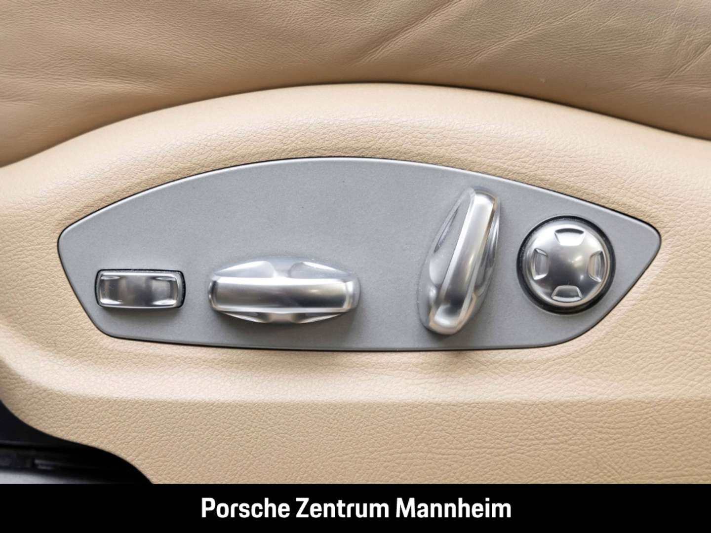 Porsche Macan I S - 2023 - Joinsteer - #28