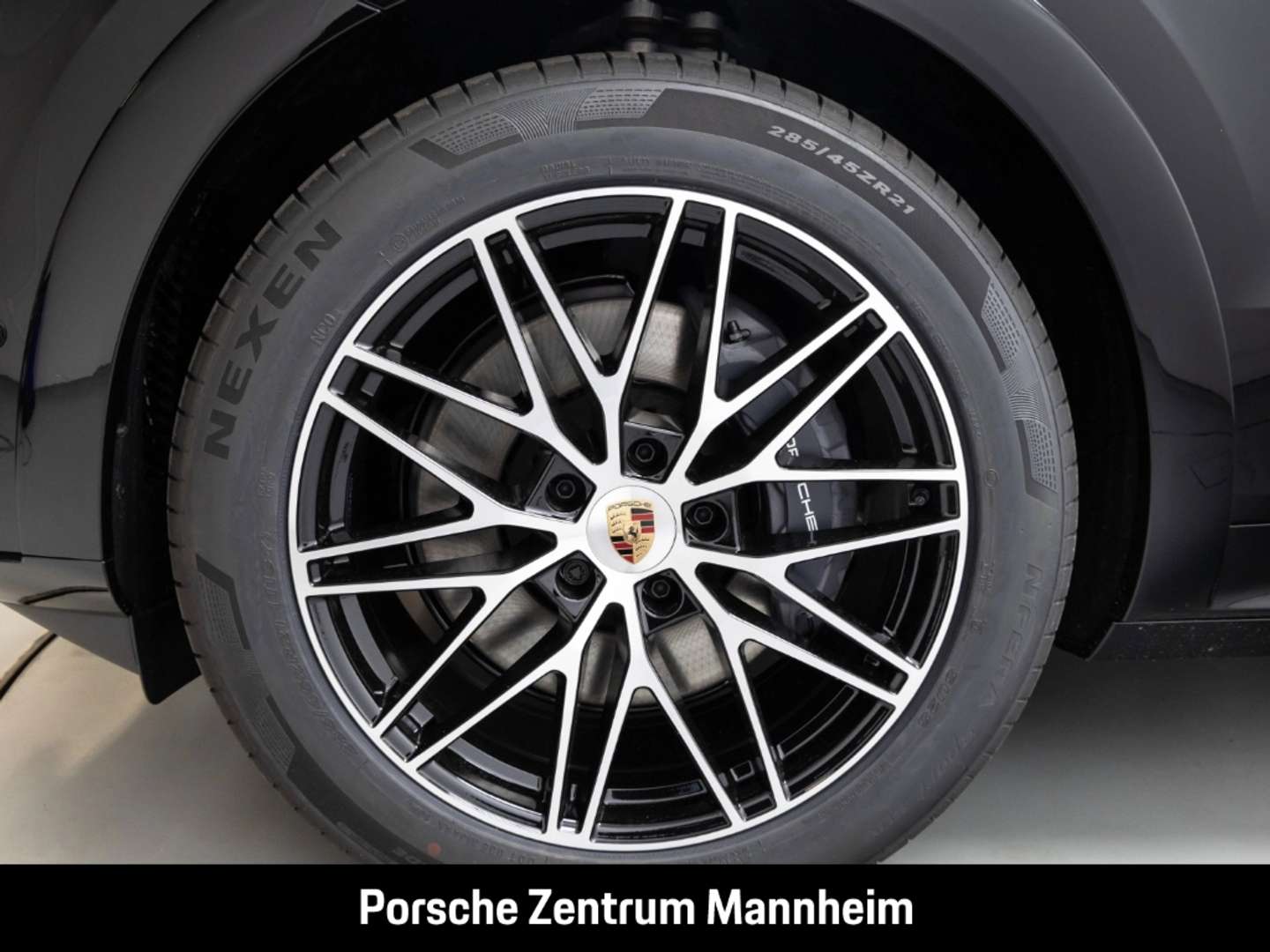 Porsche Cayenne II Black Edition E-Hybrid - 2026 - Joinsteer - #8