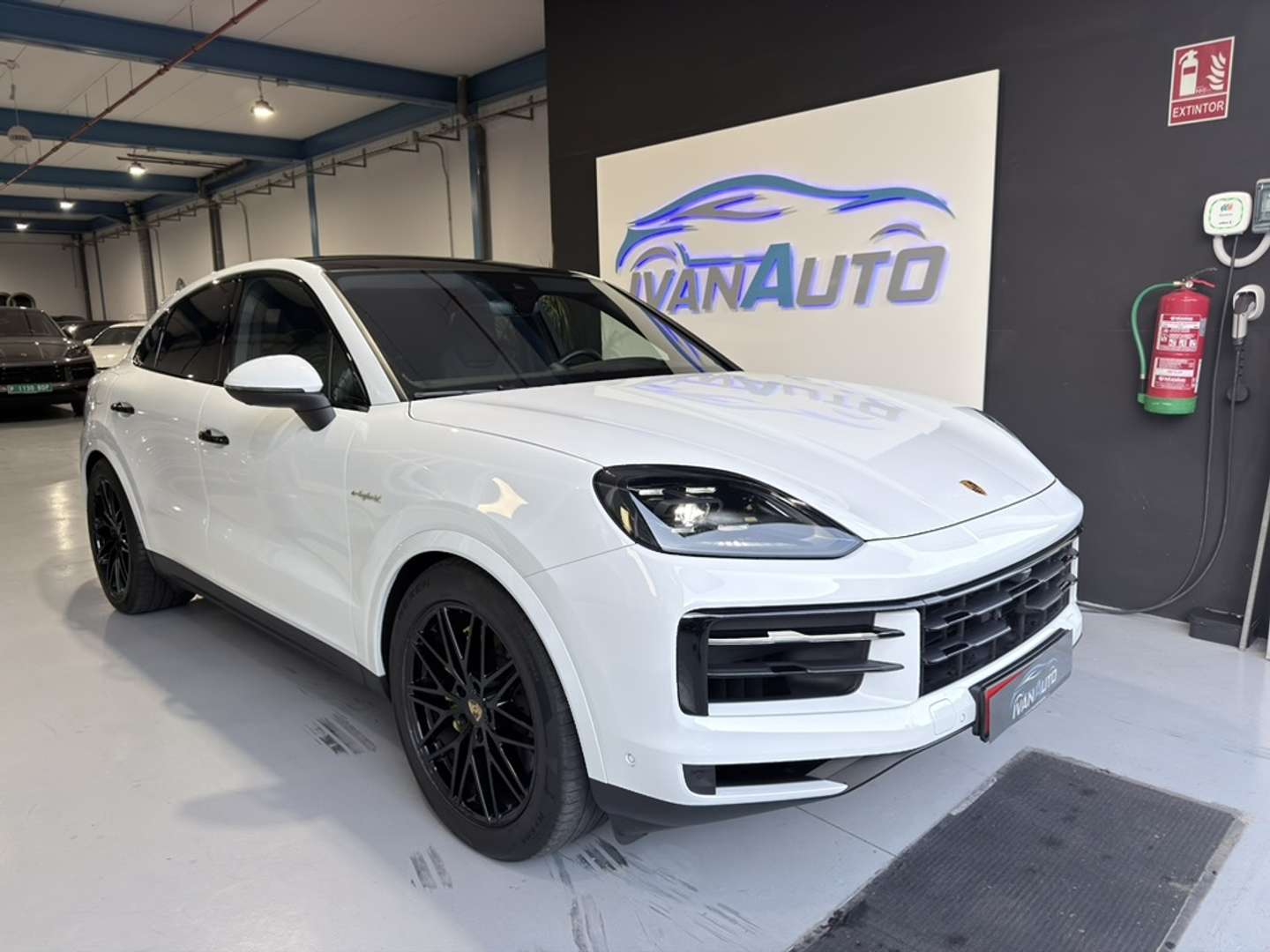 Porsche Cayenne II E-Hybrid - 2024 - Joinsteer - #1