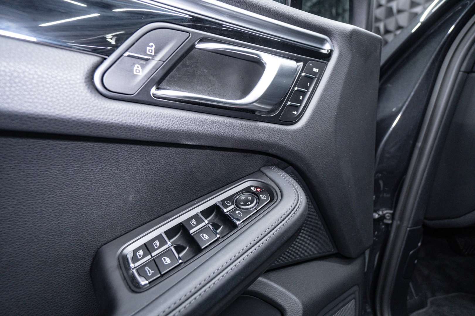 Porsche Macan I S - 2021 - Joinsteer - #15