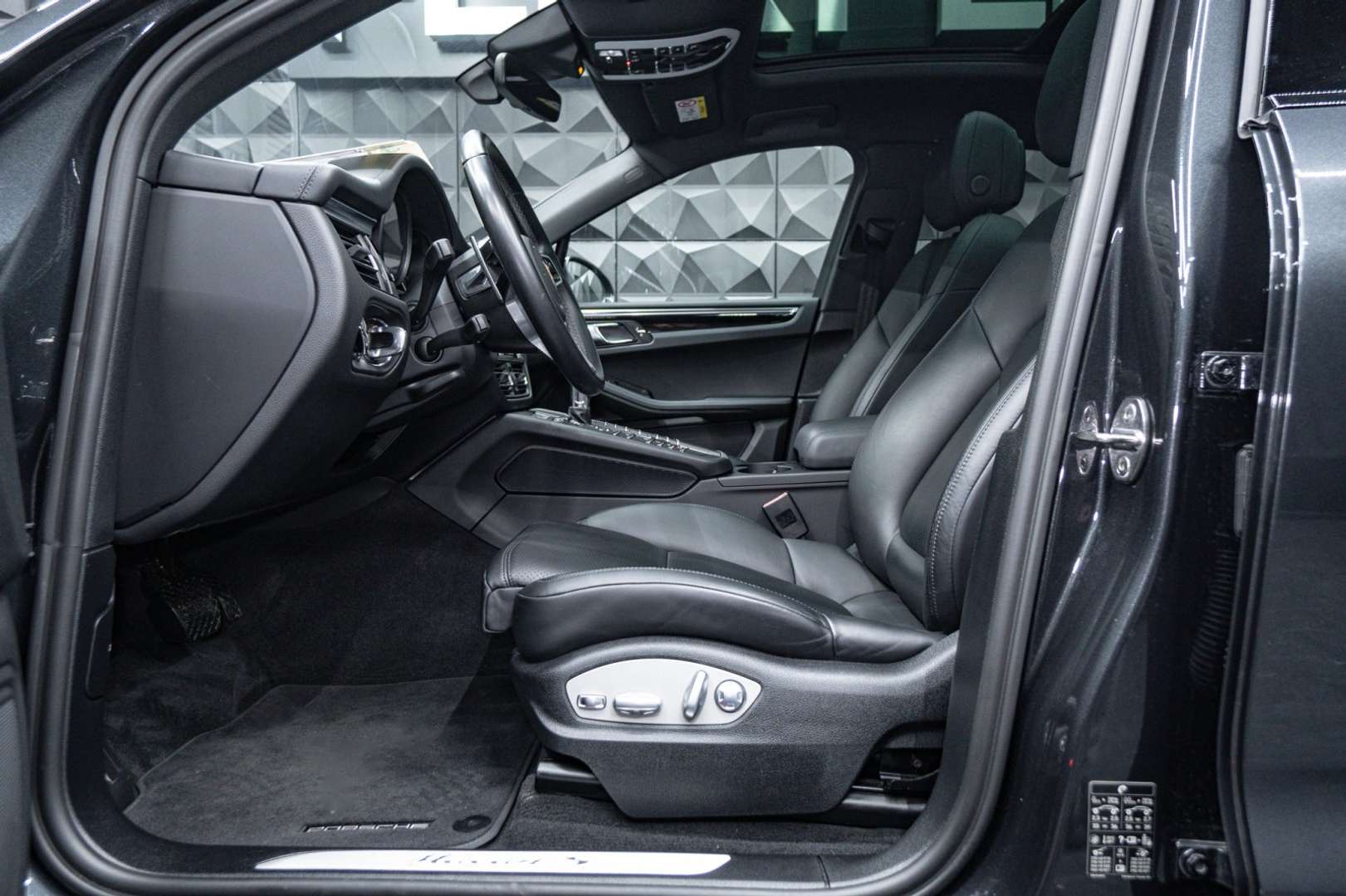 Porsche Macan I S - 2021 - Joinsteer - #17