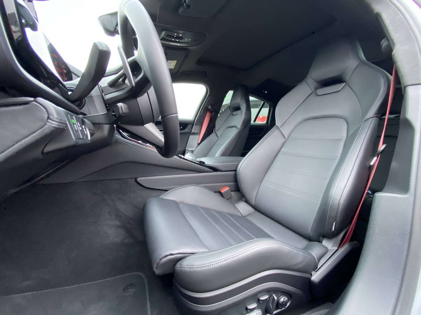 Porsche Panamera II 4 E-Hybrid - 2024 - Joinsteer - #10