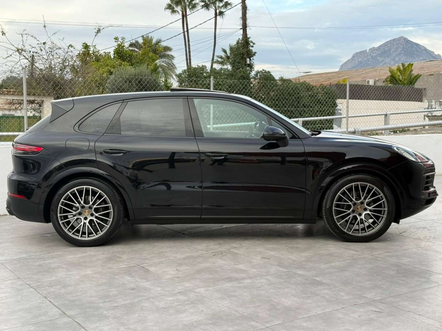 Porsche Cayenne II Platinum Edition - 2023 - Joinsteer - #4