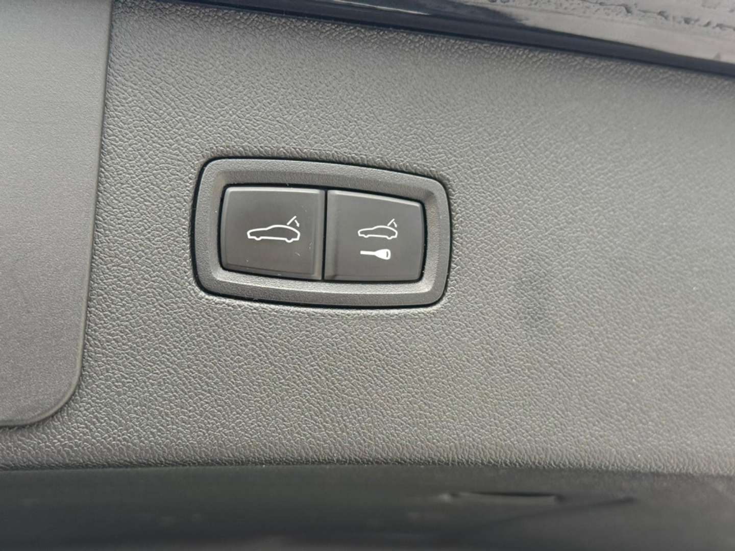 Porsche Cayenne II Platinum Edition - 2023 - Joinsteer - #21