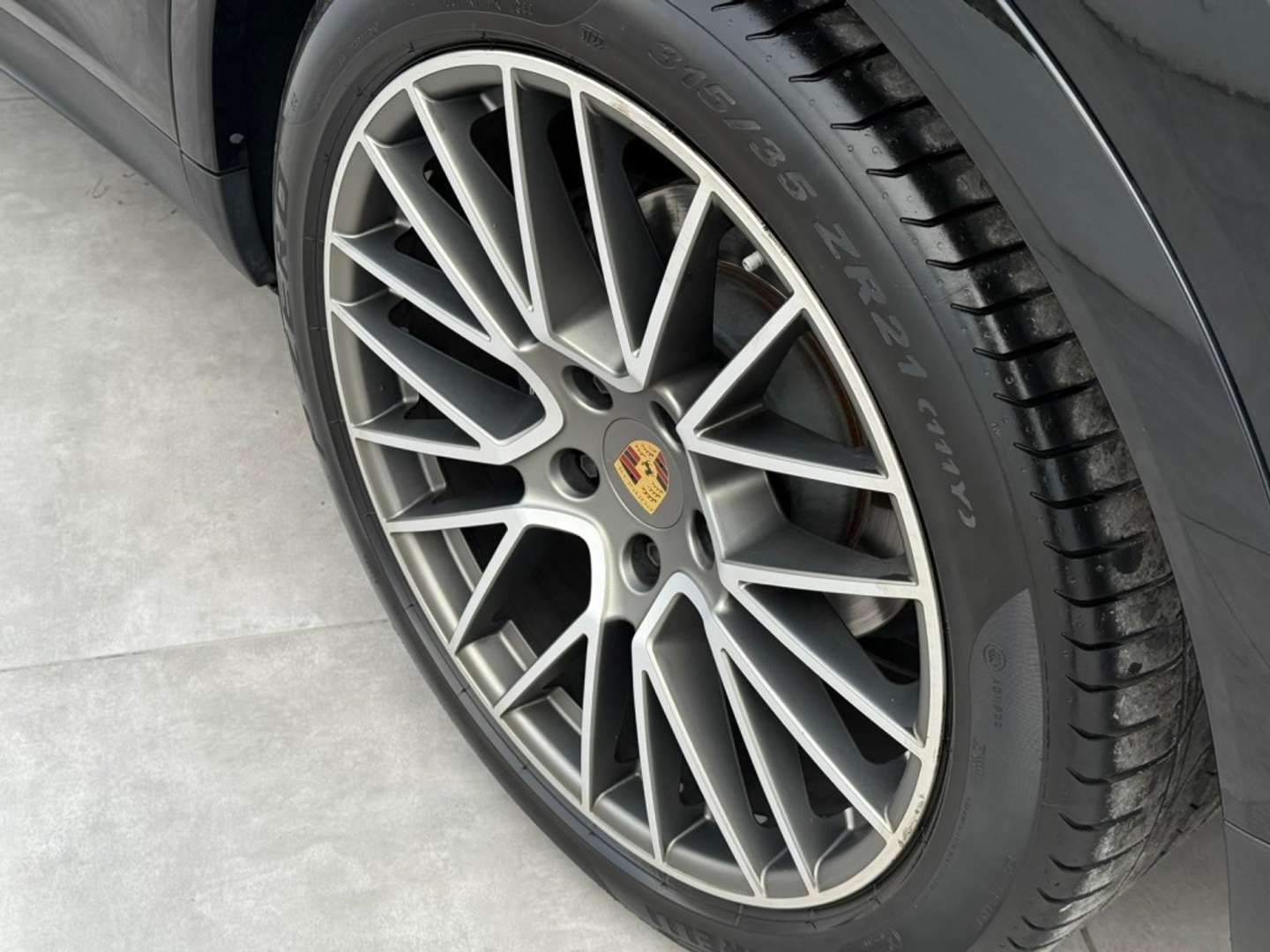 Porsche Cayenne II Platinum Edition - 2023 - Joinsteer - #25