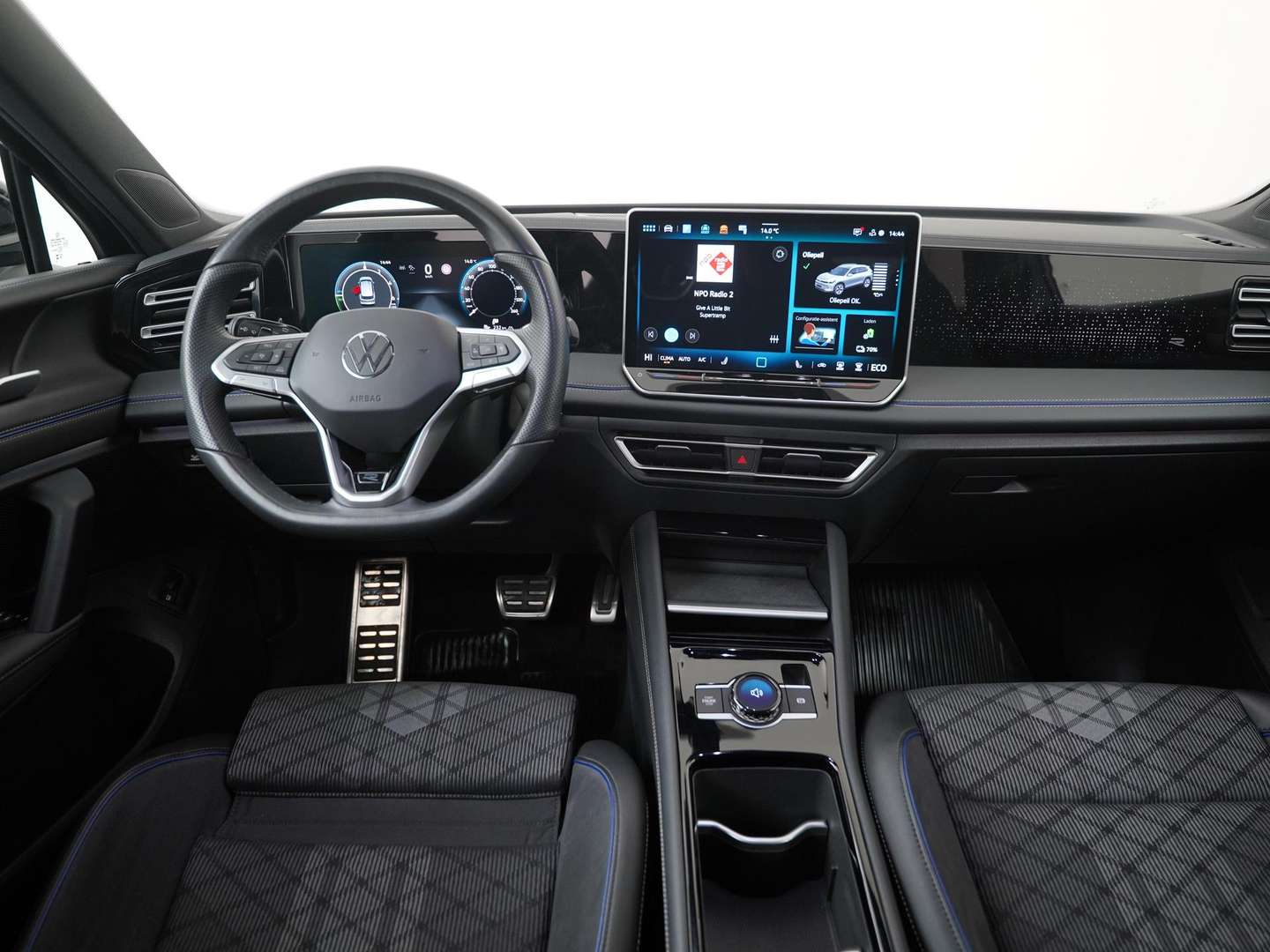 Volkswagen TIGUAN EHybrid R-Line - 2024 - Joinsteer - #4