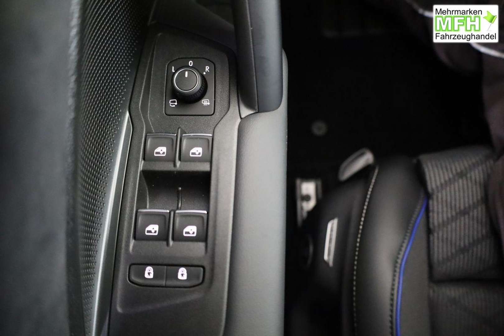 Volkswagen Tayron EHybrid R-Line - 2025 - Joinsteer - #7