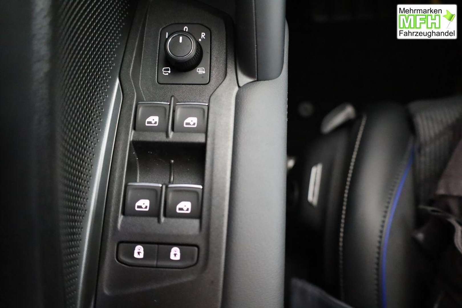 Volkswagen Tayron EHybrid R-Line - 2025 - Joinsteer - #7