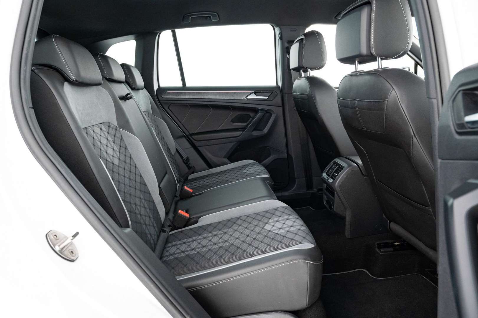 Volkswagen TIGUAN TDI R-Line - 2022 - Joinsteer - #9
