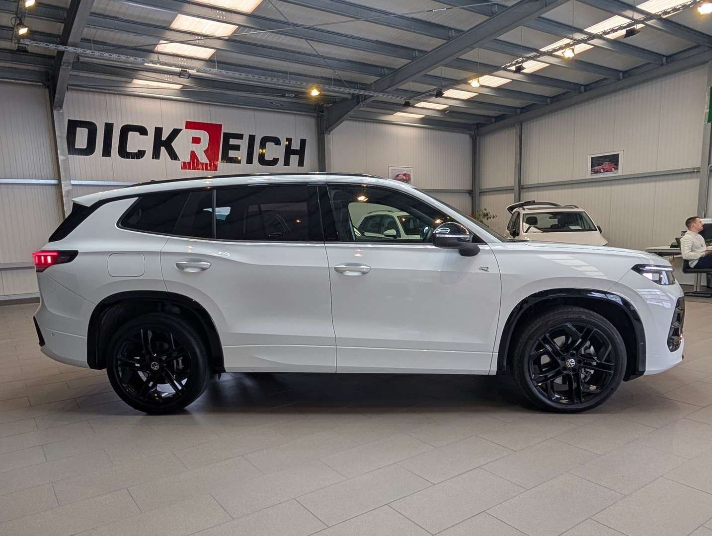 Volkswagen Tayron 4Motion R-Line - 2025 - Joinsteer - #5