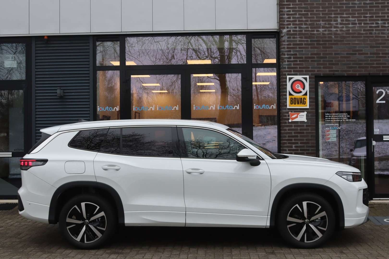 Volkswagen Tayron EHybrid Life Edition - 2026 - Joinsteer - #3