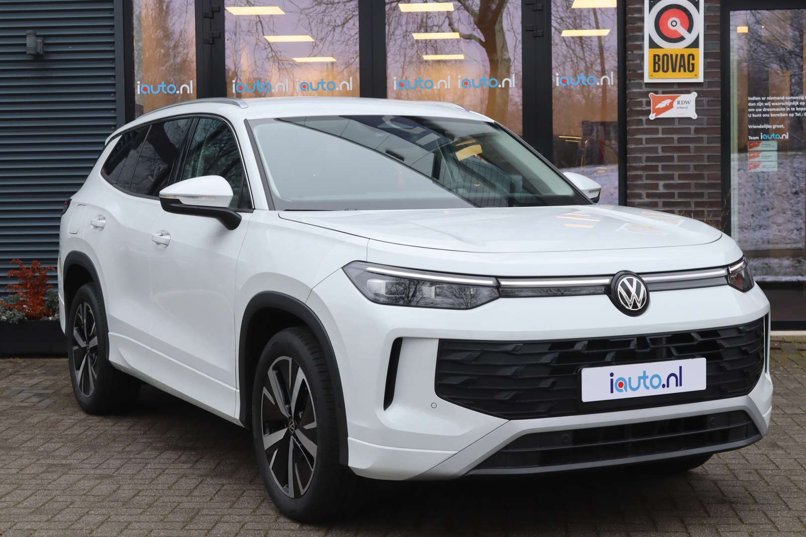 Volkswagen Tayron EHybrid Life Edition - 2026 - Joinsteer - #4