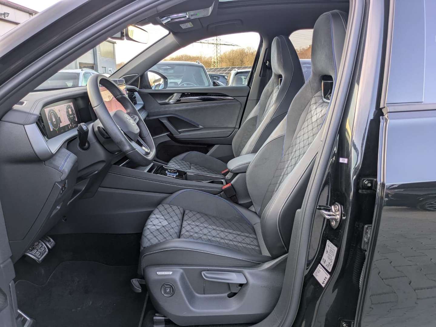 Volkswagen Tayron TDI 4Motion R-Line - 2025 - Joinsteer - #12