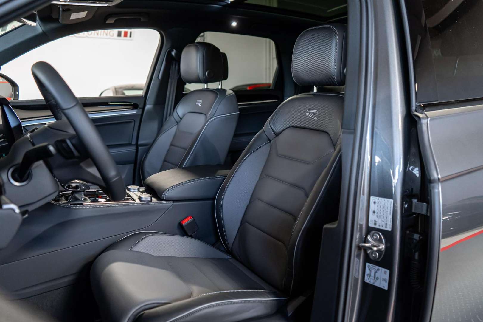 Volkswagen Touareg TDI 4Motion R-Line - 2026 - Joinsteer - #15