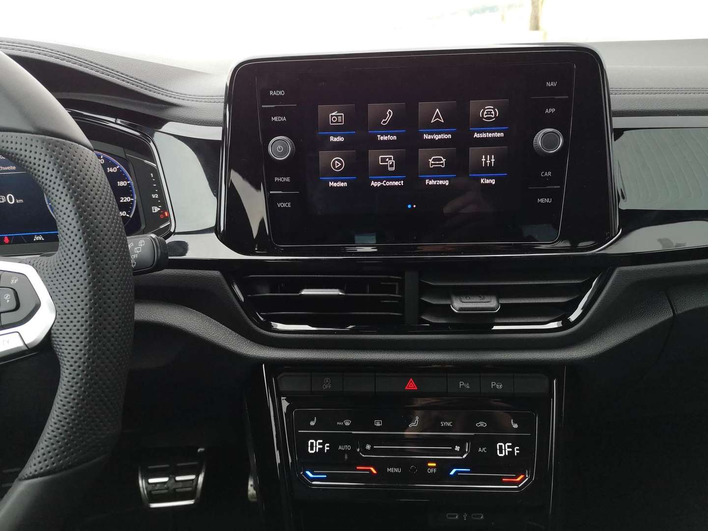 Volkswagen T-Roc R-Line - 2026 - Joinsteer - #6