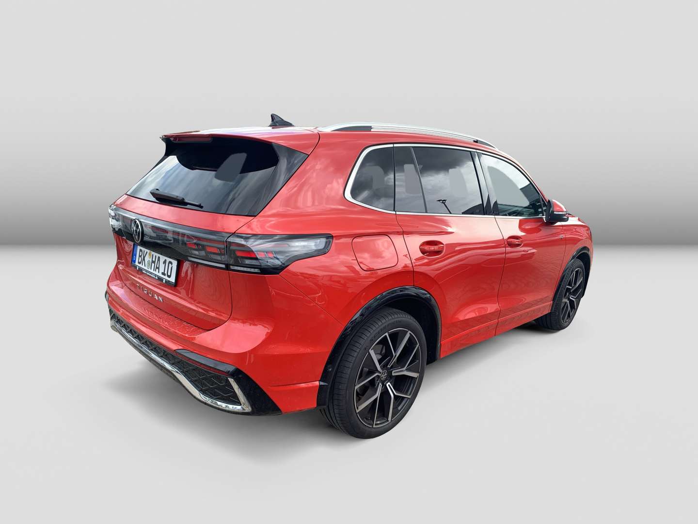 Volkswagen TIGUAN R-Line - 2024 - Joinsteer - #1