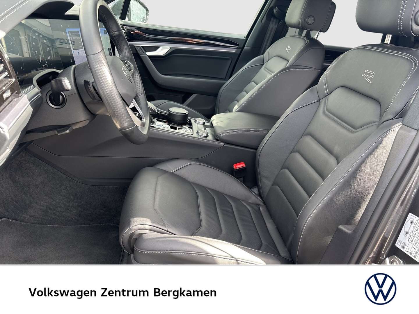 Volkswagen Touareg R-Line - 2024 - Joinsteer - #8