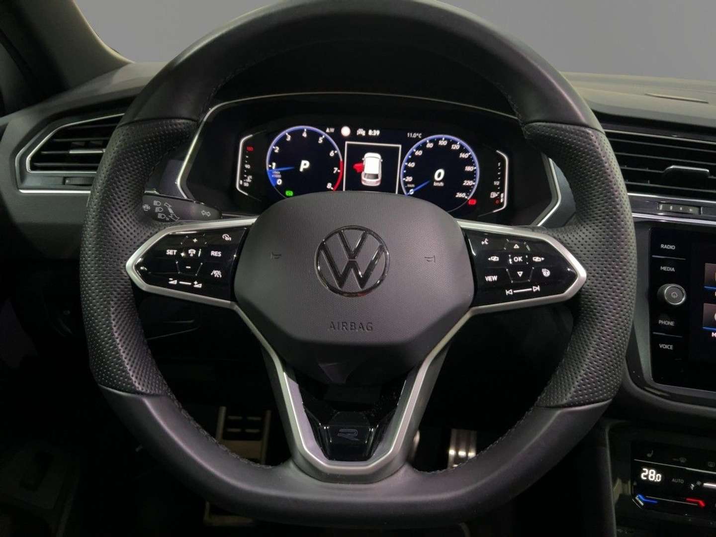 Volkswagen TIGUAN R-Line - 2023 - Joinsteer - #11