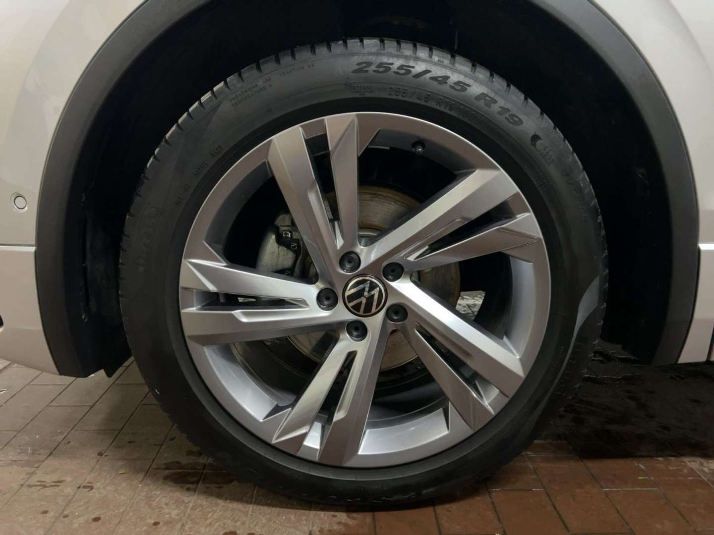 Volkswagen TIGUAN R-Line - 2023 - Joinsteer - #13