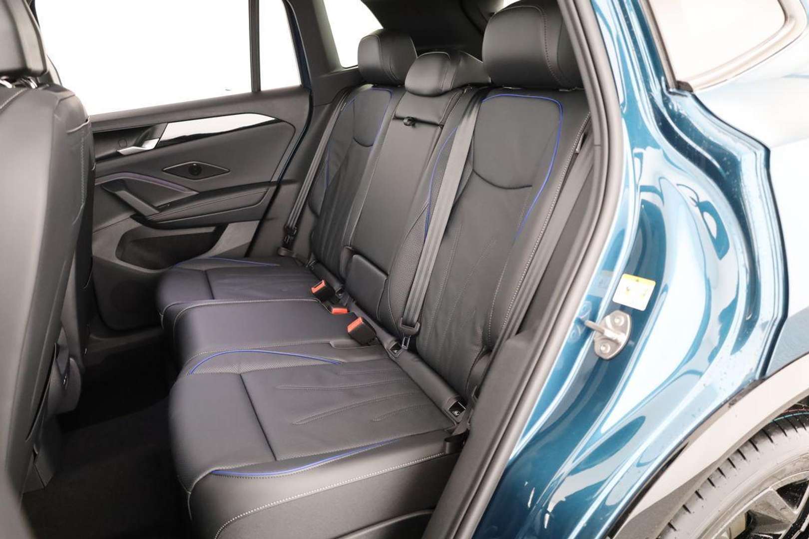 Volkswagen TIGUAN TDI 4Motion R-Line - 2025 - Joinsteer - #10