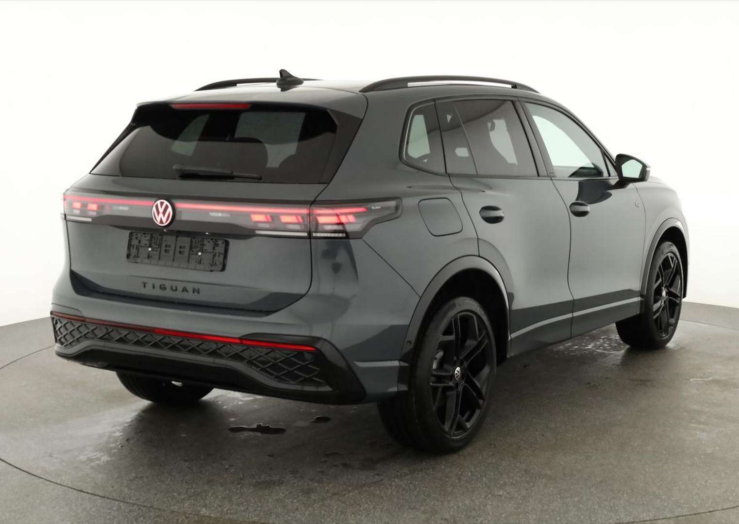 Volkswagen TIGUAN 4Motion R-Line - 2025 - Joinsteer - #2