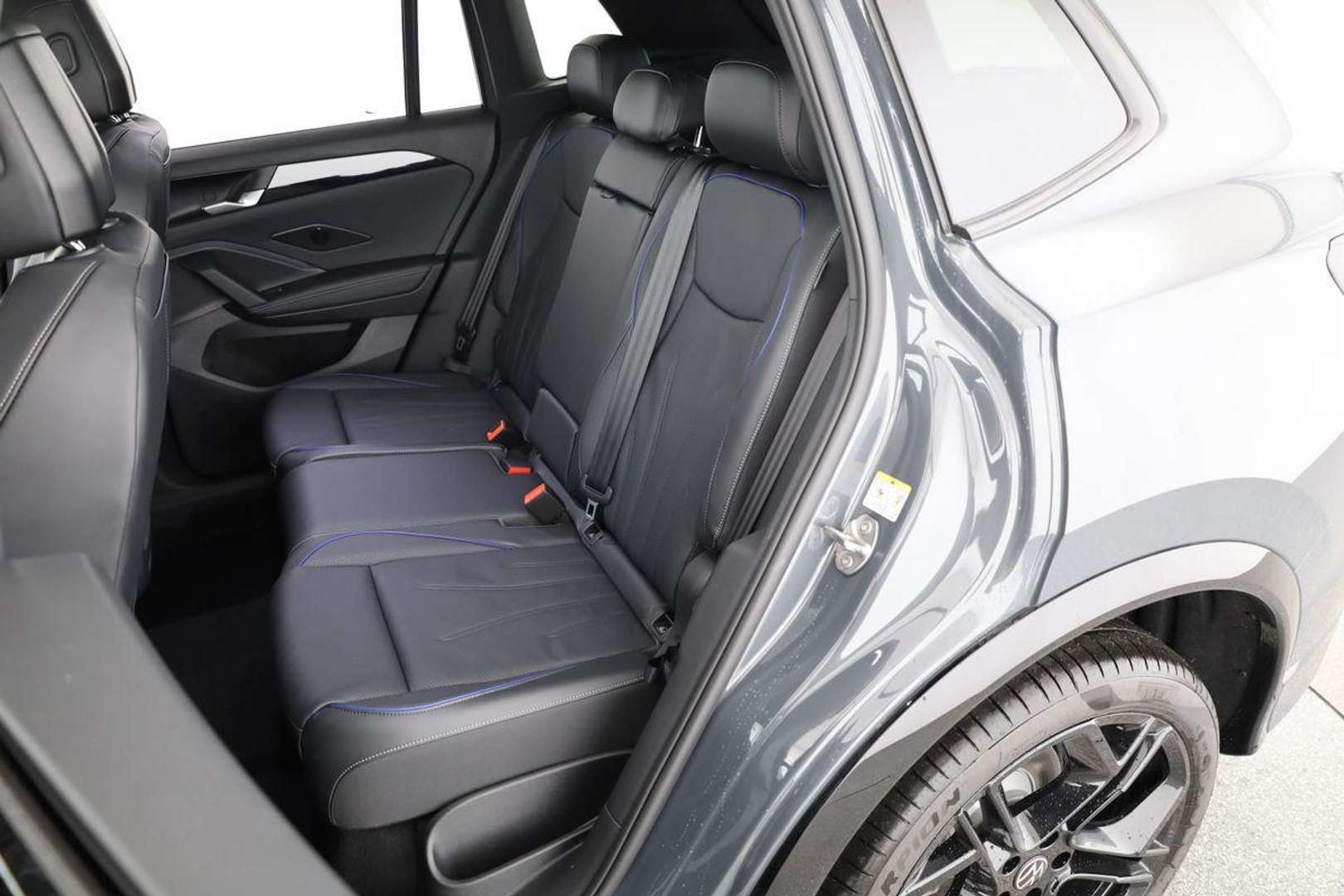 Volkswagen TIGUAN TDI 4Motion R-Line - 2025 - Joinsteer - #10