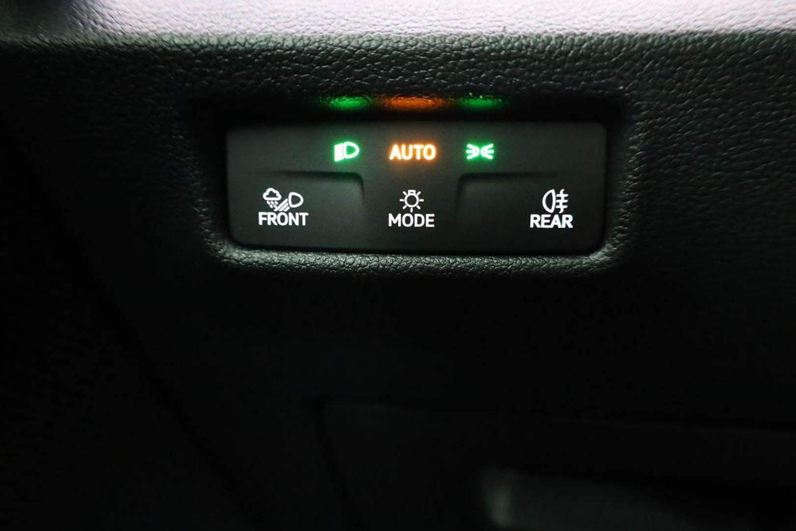 Volkswagen Tayron EHybrid R-Line - 2025 - Joinsteer - #10