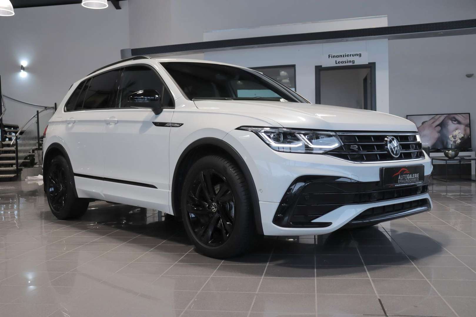 Volkswagen TIGUAN R-Line - 2021 - Joinsteer - #3