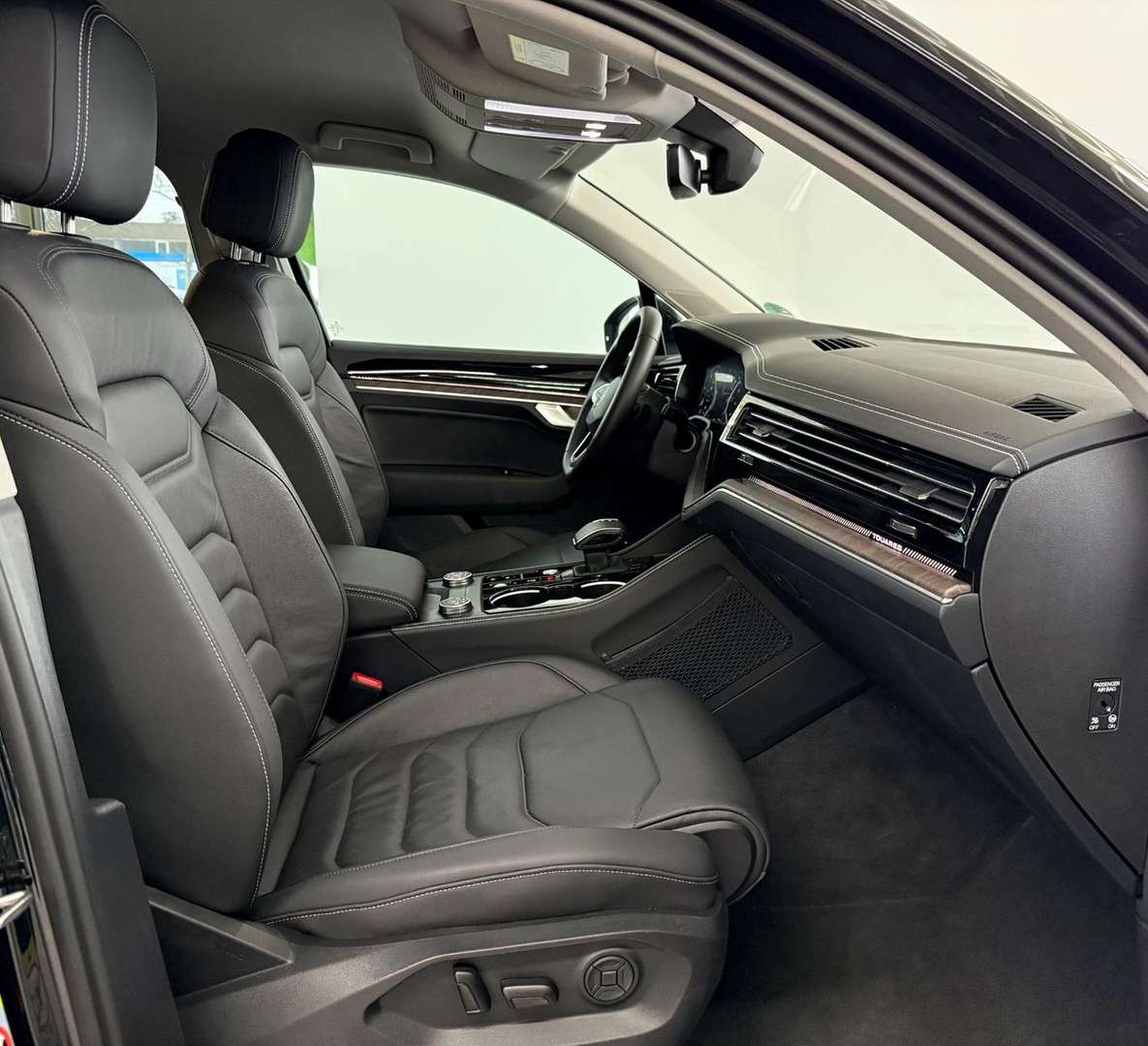 Volkswagen Touareg TDI Elegance - 2025 - Joinsteer - #9
