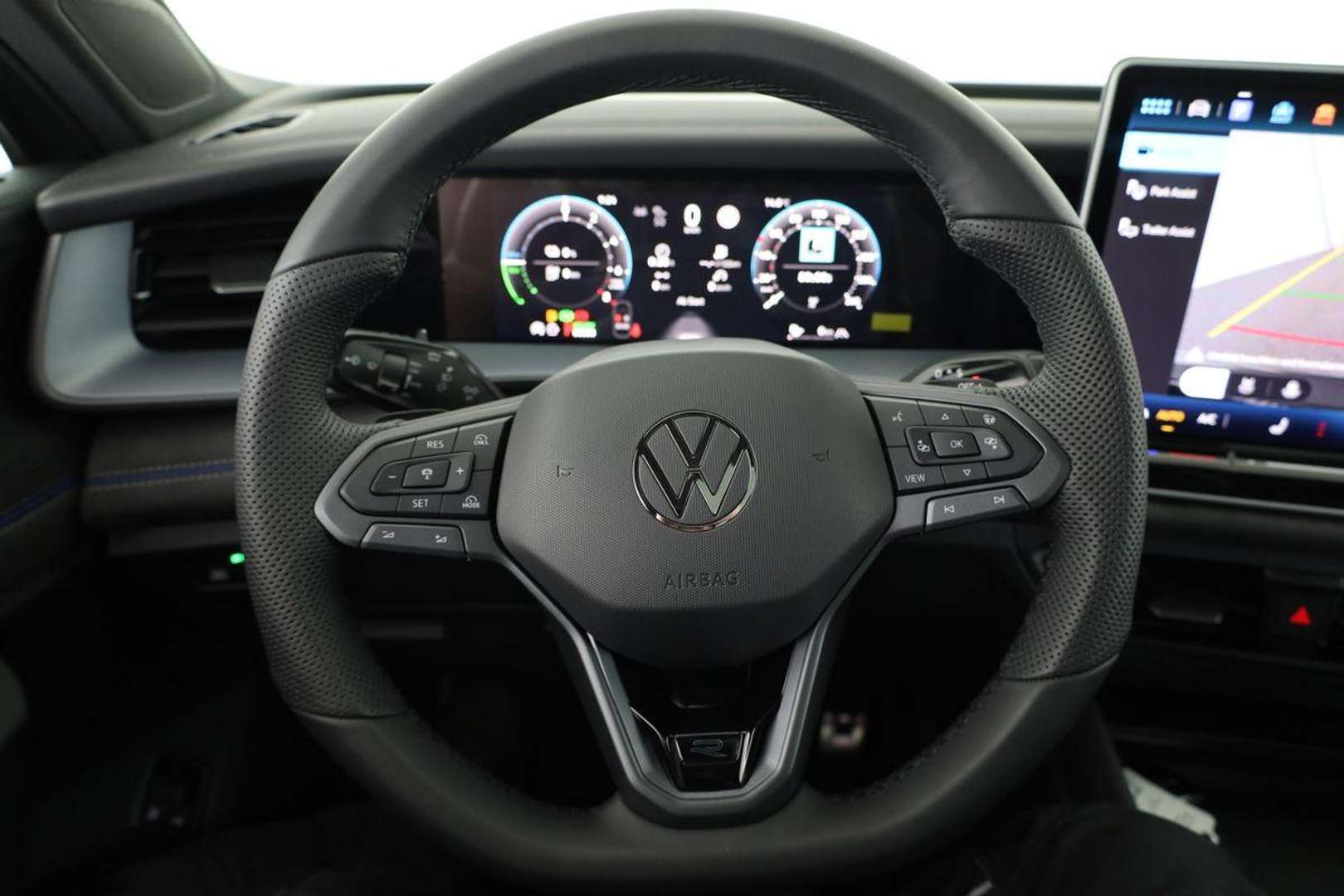 Volkswagen Tayron EHybrid R-Line - 2025 - Joinsteer - #8