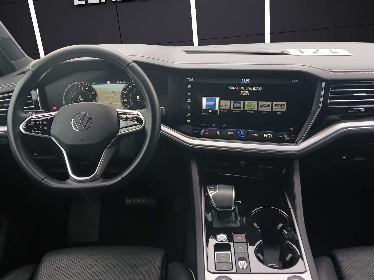 Volkswagen Touareg EHybrid Elegance 4Motion - 2022 - Joinsteer - #13