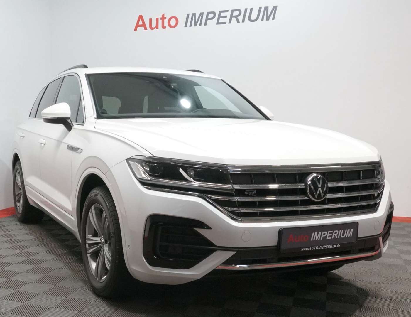 Volkswagen Touareg 4Motion R-Line - 2021 - Joinsteer - #3