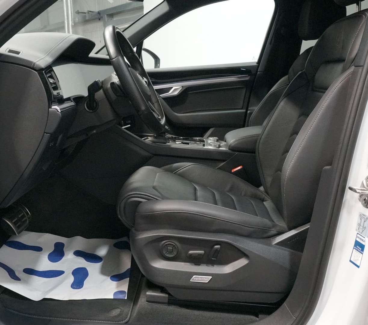 Volkswagen Touareg 4Motion R-Line - 2021 - Joinsteer - #8