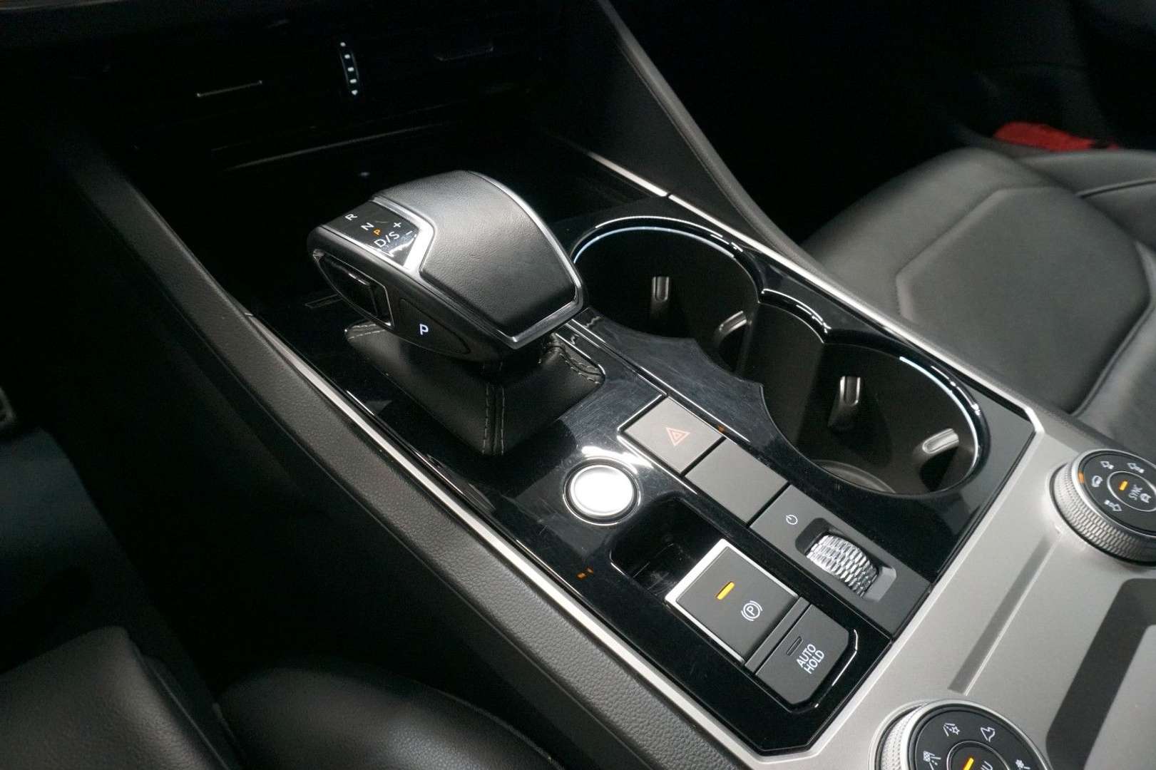 Volkswagen Touareg 4Motion R-Line - 2021 - Joinsteer - #13