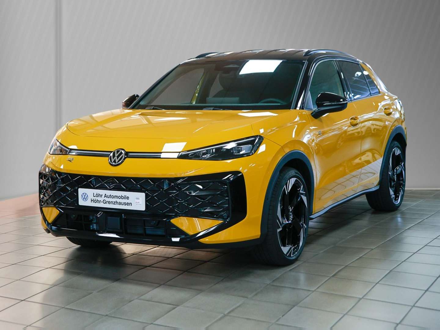 Volkswagen T-Roc R-Line - 2025 - Joinsteer - #1