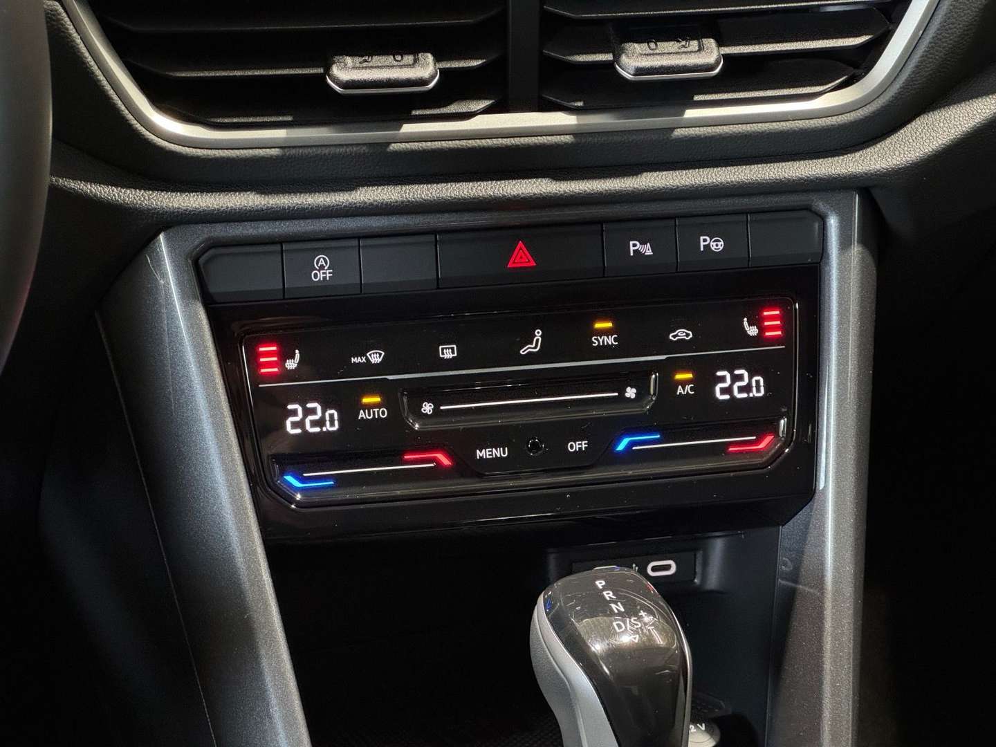 Volkswagen T-Roc TSI Style - 2025 - Joinsteer - #11
