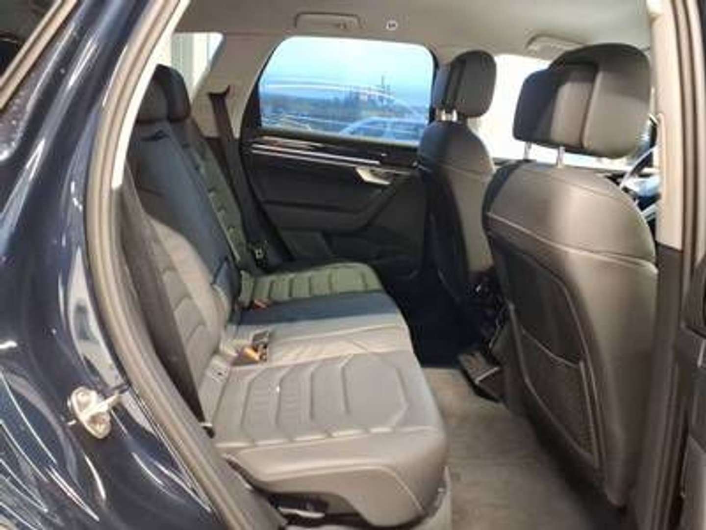 Volkswagen Touareg Elegance - 2025 - Joinsteer - #4