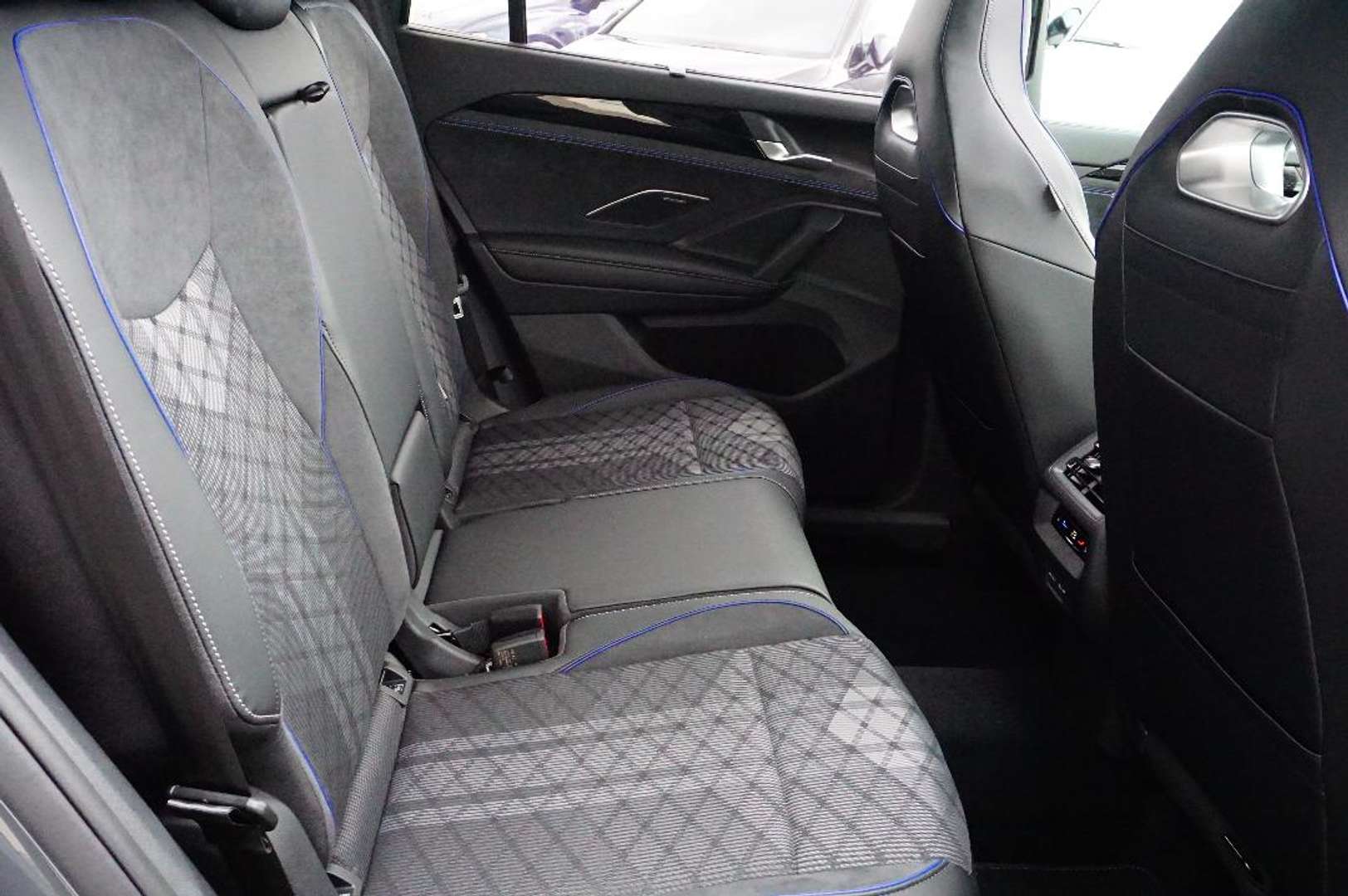 Volkswagen T-CROSS R-Line TDI 4Motion - 2025 - Joinsteer - #14