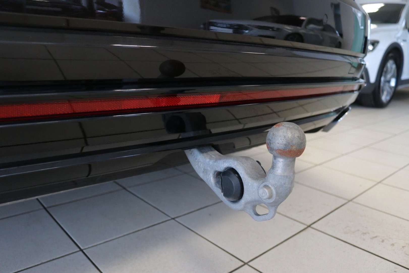 Volkswagen Touareg R-Line - 2023 - Joinsteer - #9