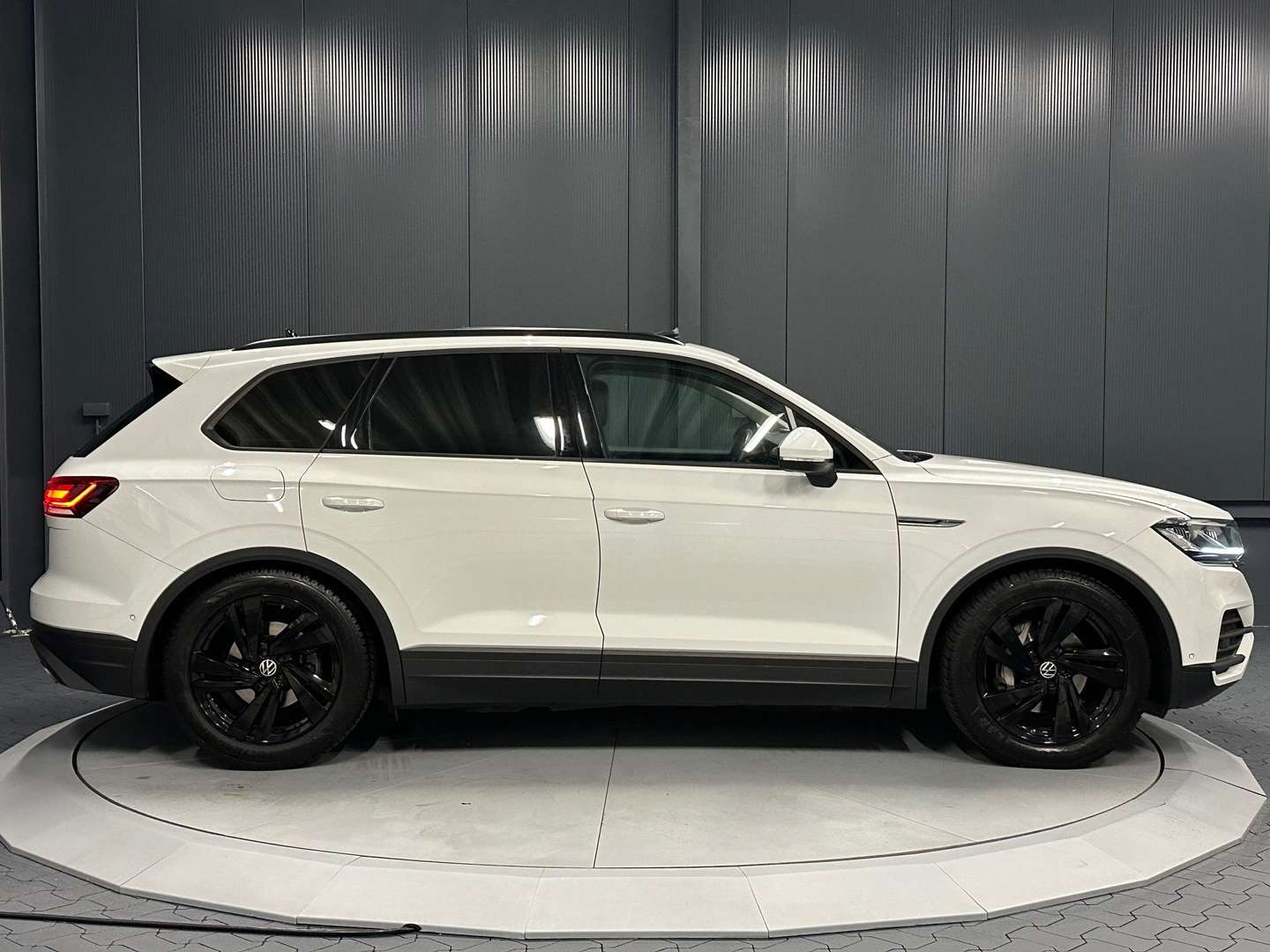 Volkswagen Touareg TDI 4Motion - 2021 - Joinsteer - #5