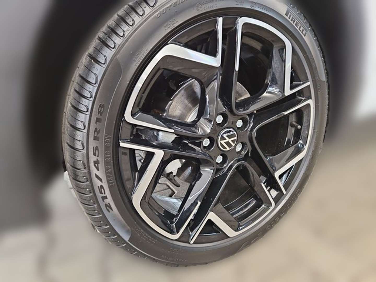 Volkswagen T-CROSS R-Line - 2025 - Joinsteer - #3