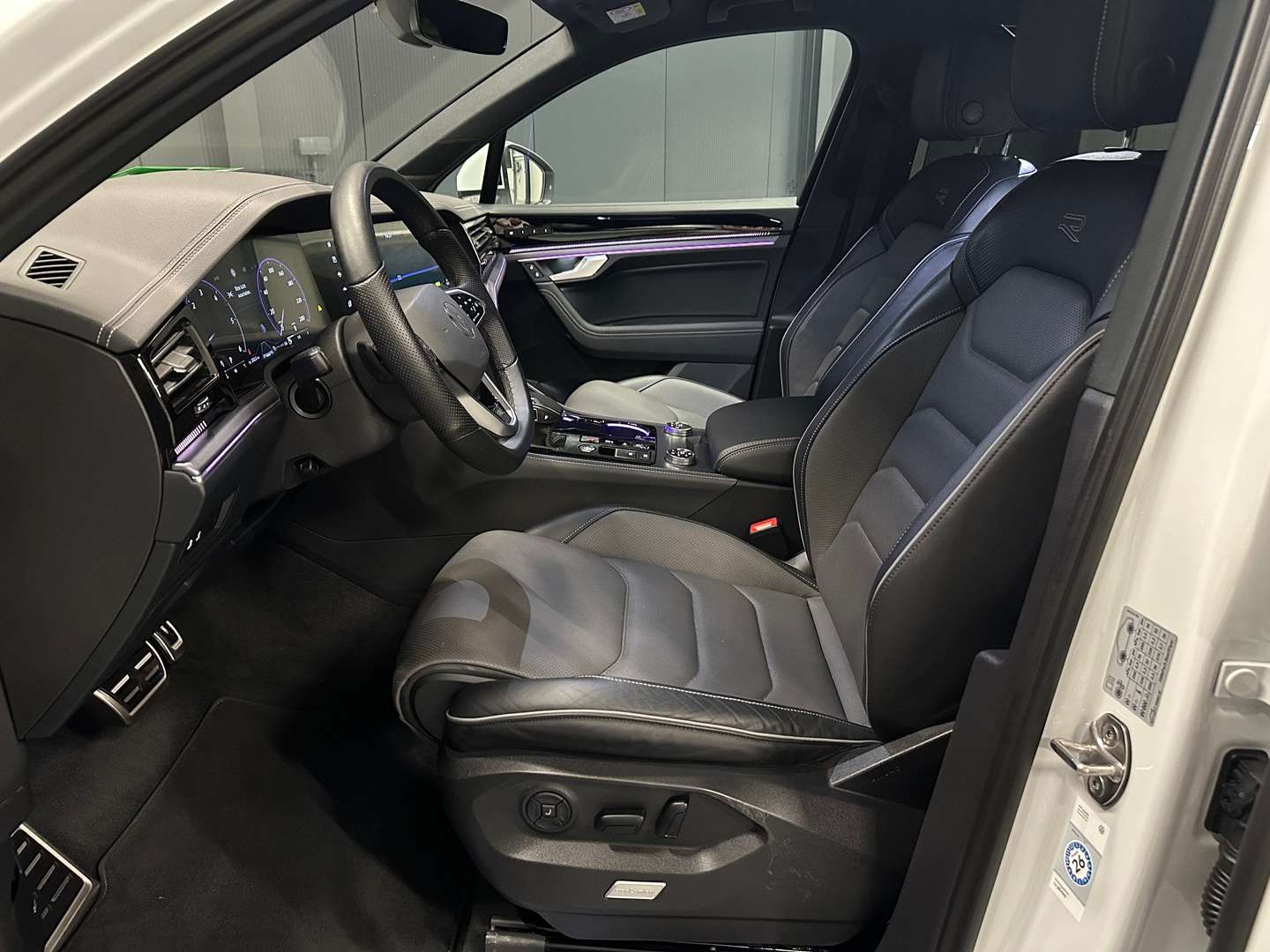 Volkswagen Touareg 4Motion R-Line - 2024 - Joinsteer - #14