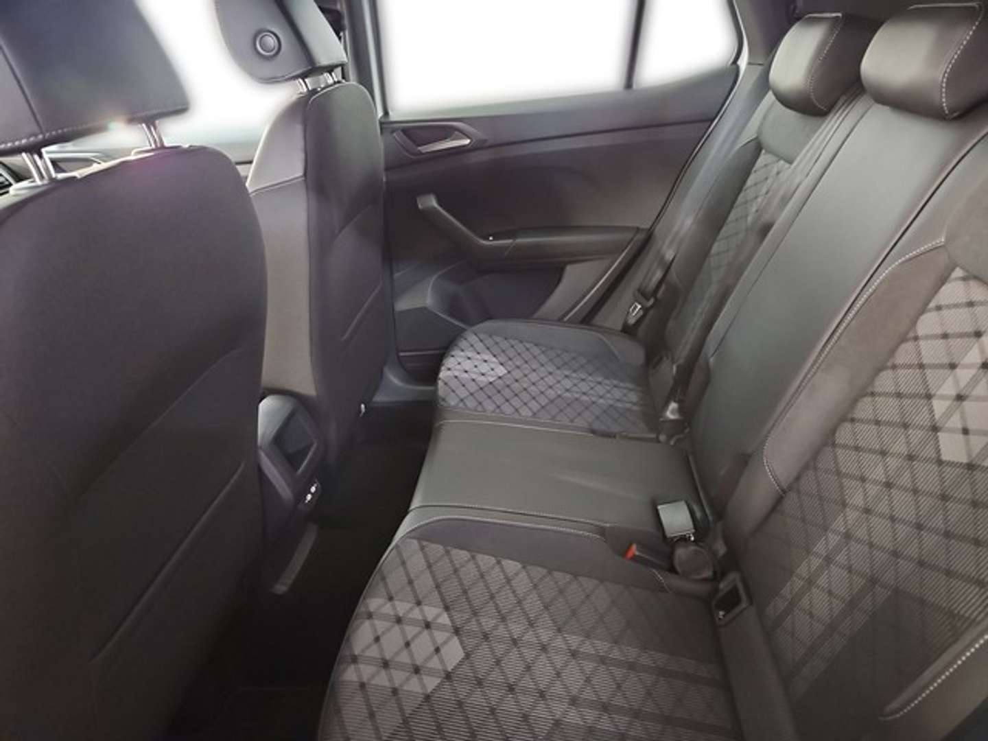 Volkswagen T-CROSS R-Line - 2025 - Joinsteer - #8