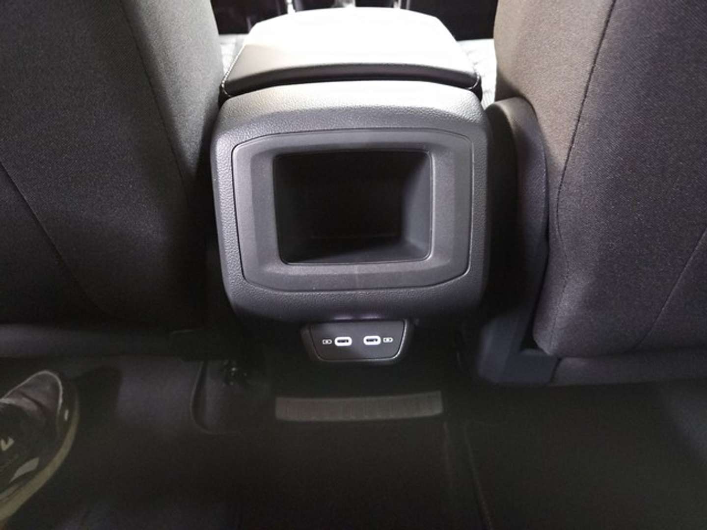 Volkswagen T-CROSS R-Line - 2025 - Joinsteer - #10