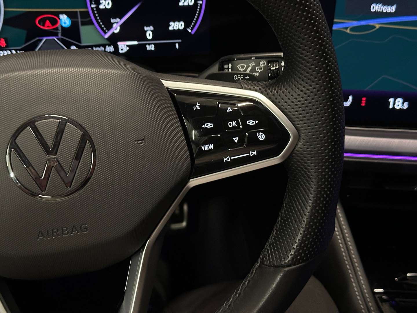 Volkswagen Touareg 4Motion R-Line - 2024 - Joinsteer - #19